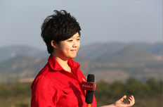 北京電視臺記者做現(xiàn)場報(bào)道