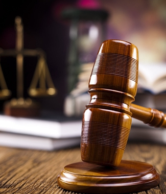 讓契約精神和法理說(shuō)了算