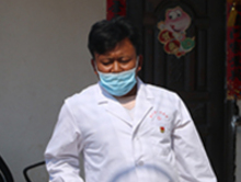 &ldquo;戴假肢出診的山間醫生&rdquo;方富光