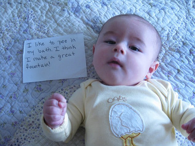 萌寶寶手舉&ldquo;罪狀&rdquo;照掀網絡新潮【圖】