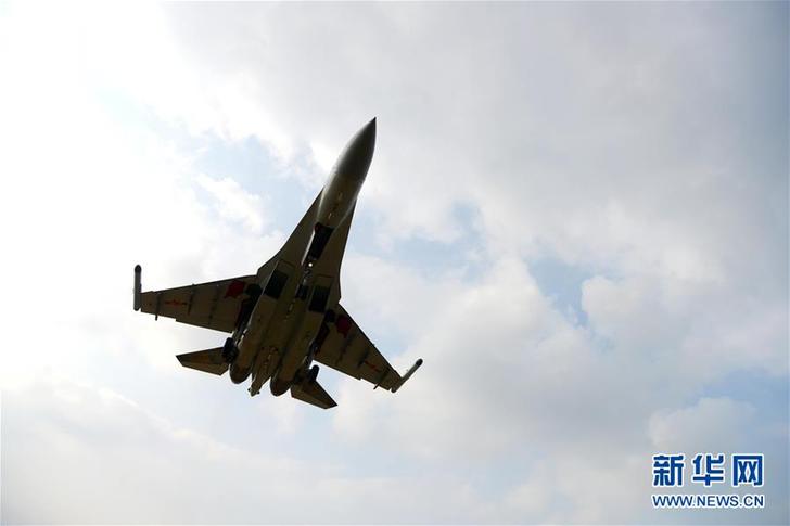 （圖文互動）（3）&ldquo;南疆利劍&rdquo;守衛壯美空天&mdash;&mdash;空軍航空兵某旅矢志改革強軍記事