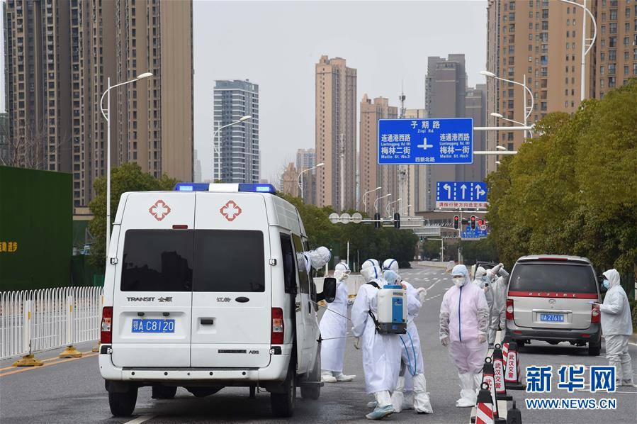 （聚焦疫情防控&middot;圖文互動）（10）軍隊新近承擔(dān)救治任務(wù)的兩所醫(yī)院全部投入使用 參照火神山醫(yī)院模式運(yùn)行