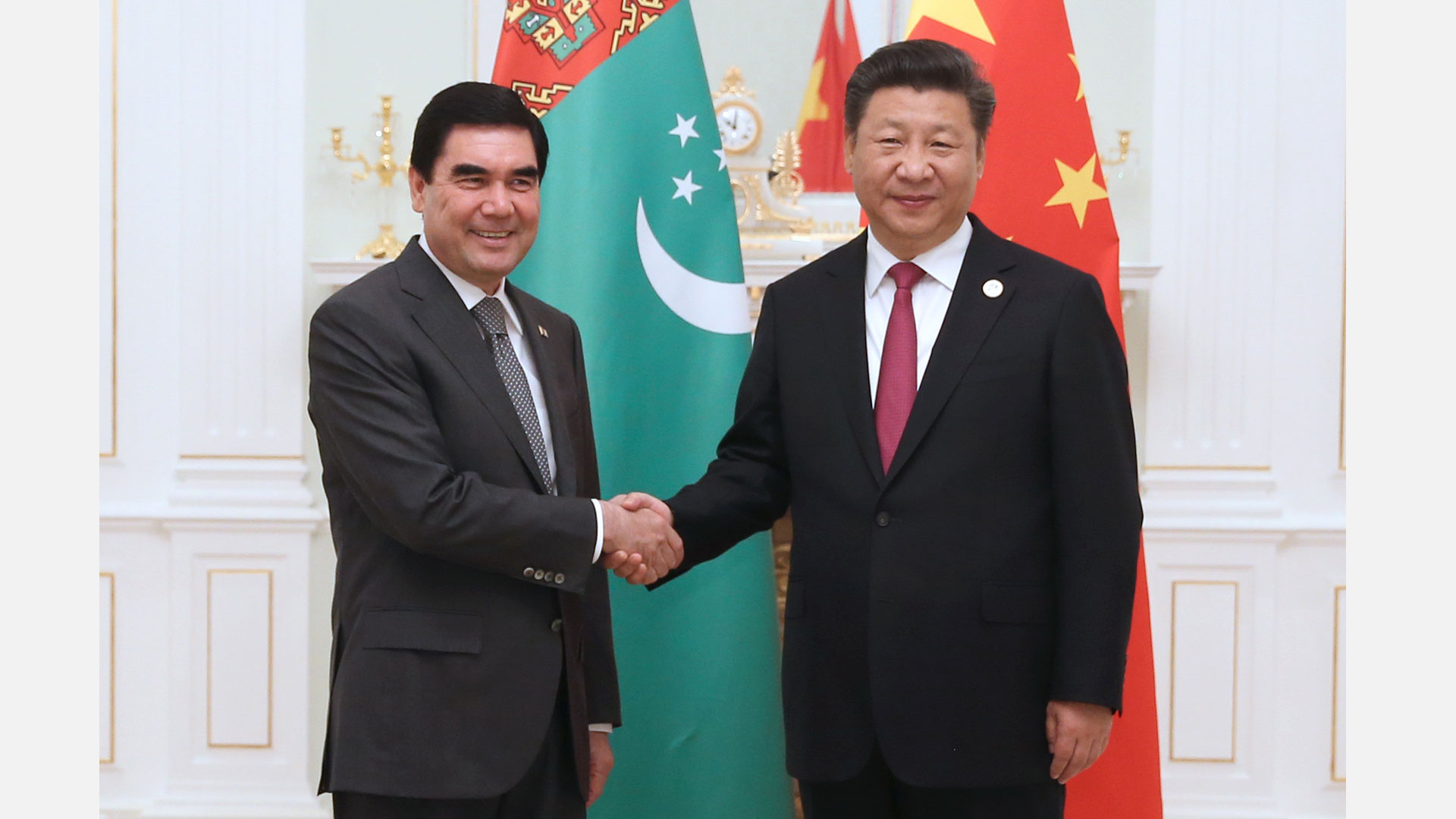 習(xí)近平會(huì)見土庫(kù)曼斯坦總統(tǒng)別爾德穆哈梅多夫