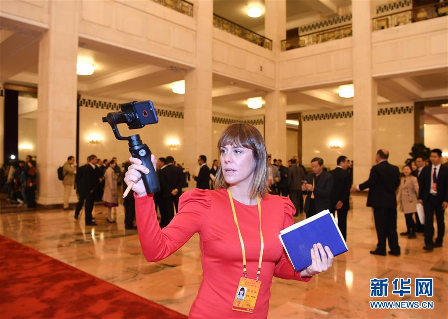 （十九大）（6）我眼中的十九大&mdash;&mdash;新華社外籍記者上會記 