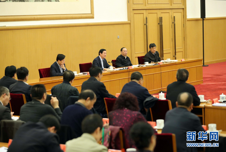 3月23日，治國理政論壇&ldquo;&lsquo;四個全面&rsquo;戰略布局系列理論研討會&rdquo;首場研討會在北京召開，中共中央政治局委員、中央書記處書記、中宣部部長劉奇葆出席會議并講話。新華社記者 劉衛兵 攝
