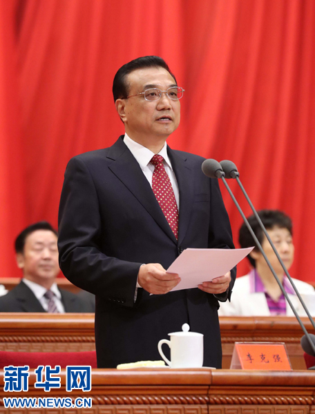 8月1日，慶祝中國人民解放軍建軍90周年大會在北京人民大會堂隆重舉行。中共中央政治局常委、國務(wù)院總理李克強(qiáng)主持大會。新華社記者 劉衛(wèi)兵 攝