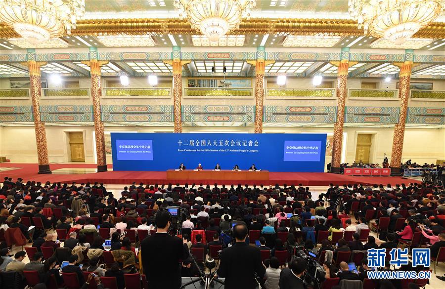 （兩會&middot;總理記者見面）（6）李克強總理與中外記者見面 