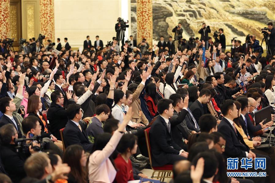 （兩會&middot;總理記者見面）（5）李克強(qiáng)總理與中外記者見面 