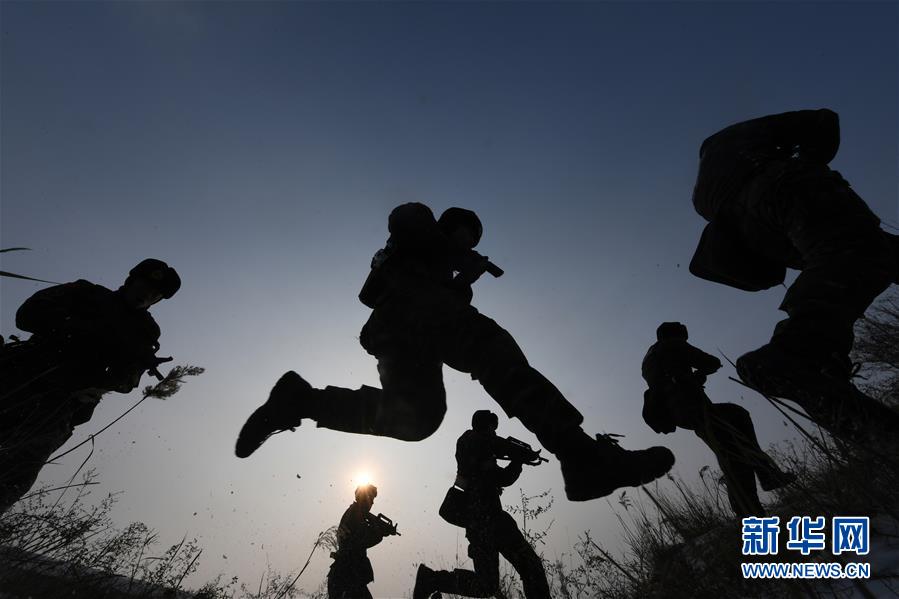 （新華全媒頭條&middot;圖文互動）（12）備戰踏上新起點，練兵展現新氣象&mdash;&mdash;2018中國軍隊新年開訓全景大掃描