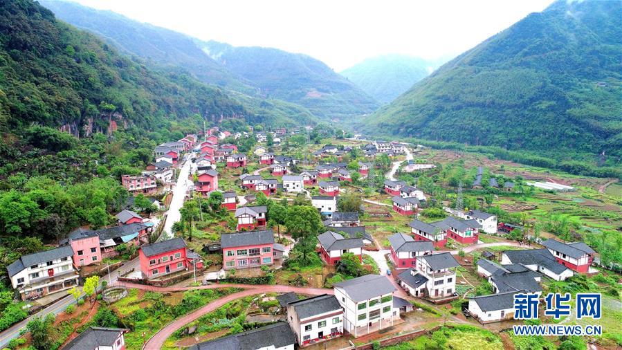 （新華全媒頭條&middot;圖文互動）（4）赤水：別了，貧困！