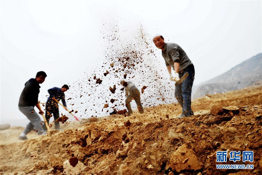 (新華全媒頭條·圖文互動(dòng))(1)打好脫貧攻堅(jiān)“硬仗中的硬仗”——寫在深度貧困地區(qū)脫貧攻堅(jiān)座談會(huì)召開(kāi)一周年之際