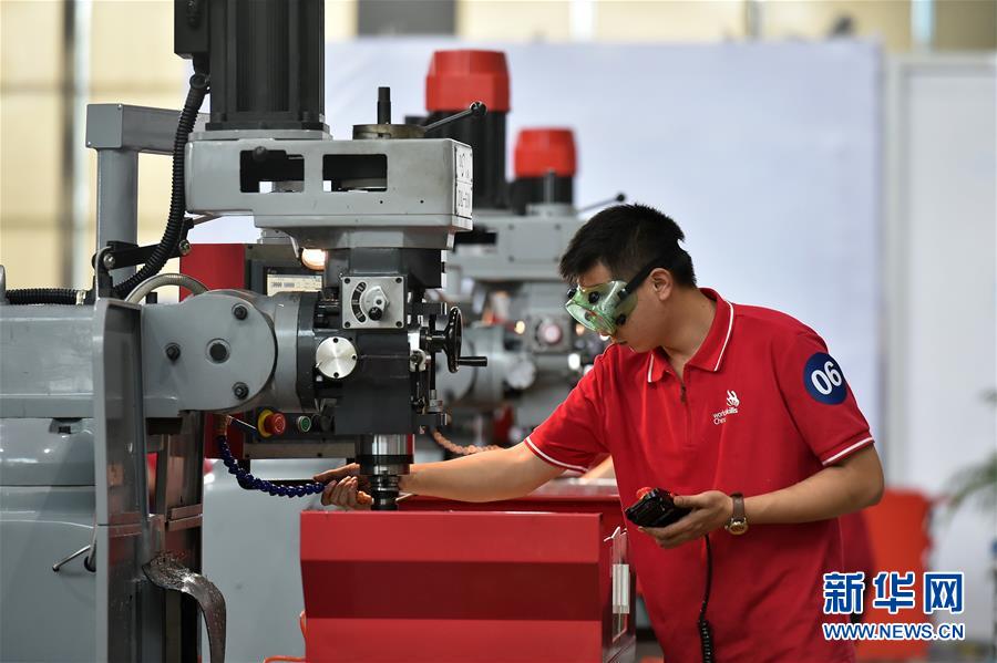 （新華全媒頭條&middot;圖文互動）（4）上下合力，聚力破障，開辟&ldquo;大國工匠&rdquo;建設新格局