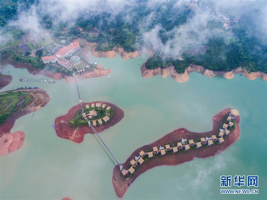 (大江奔流——來自長江經(jīng)濟(jì)帶的報道·新華全媒頭條·圖文互動)(2)擘畫新時代中國發(fā)展新坐標(biāo)——深入推動長江經(jīng)濟(jì)帶發(fā)展述評