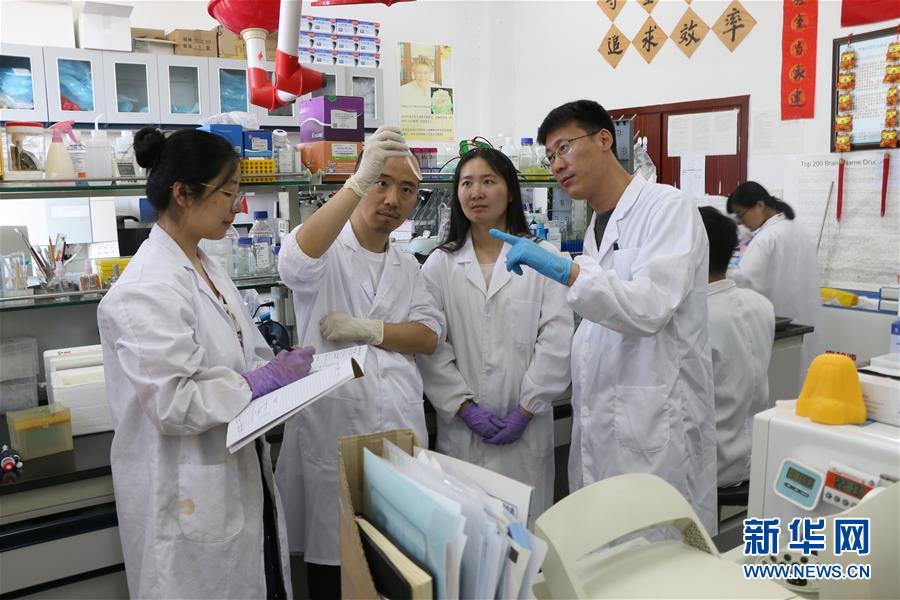 （新華全媒頭條&middot;圖文互動）（2）抗癌藥，不只是降價這一件事&mdash;&mdash;一粒藥的困境如何破解？