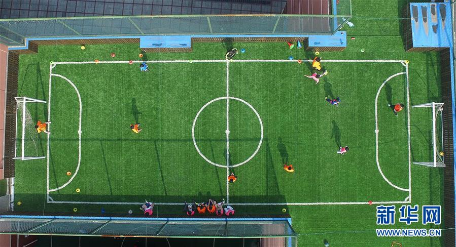 (新華全媒頭條·圖文互動(dòng))(14)奧運(yùn)回響——北京奧運(yùn)十年間