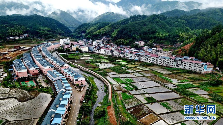 （新華全媒頭條&middot;聚焦鄉村振興戰略規劃&middot;圖文互動）（3）推進鄉村振興的行動指南&mdash;&mdash;解讀鄉村振興戰略首個五年規劃亮點