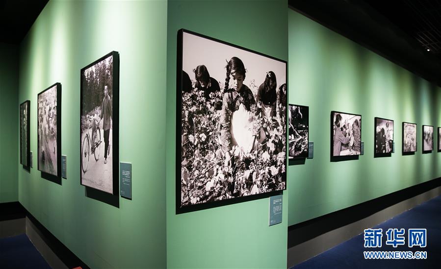 （新華網）（2）&ldquo;國家相冊 致敬歷史&mdash;&mdash;新華社中國照片檔案館典藏展&rdquo;在首都博物館開展