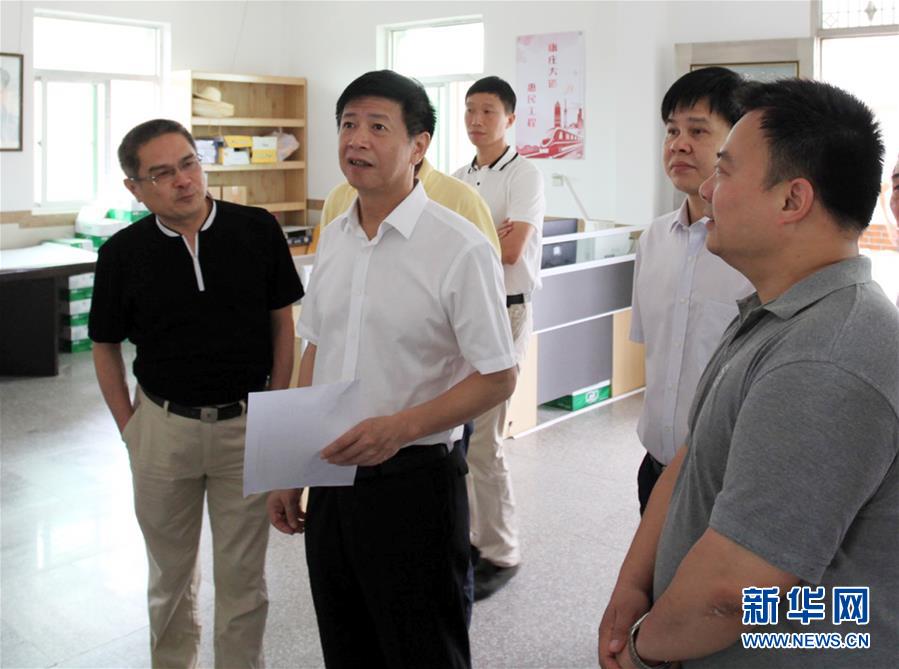 （新時(shí)代擔(dān)當(dāng)作為典型風(fēng)采&middot;圖文互動(dòng)）（1）晉江市委書記劉文儒：讓&ldquo;閩南晉江&rdquo;成為&ldquo;世界晉江&rdquo;