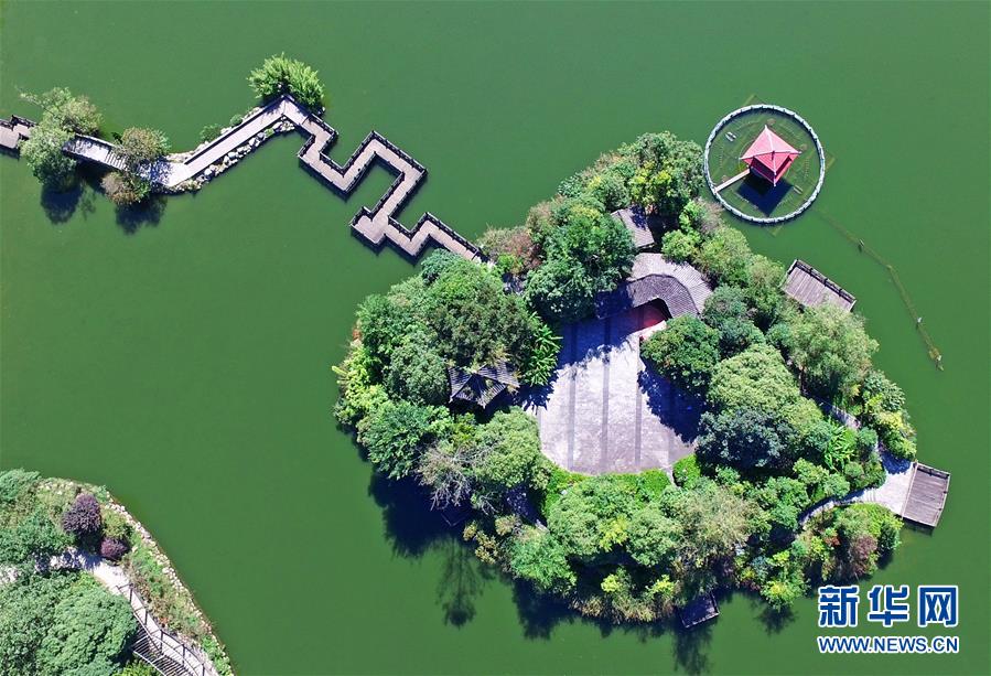 （百城百縣百企調研行&middot;圖文互動）（1）從貧瘠山區到旅游新城&mdash;&mdash;革命搖籃井岡山的&ldquo;新名片&rdquo; 