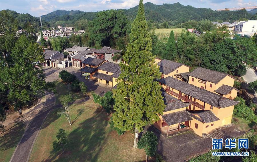 （百城百縣百企調研行&middot;圖文互動）（2）從貧瘠山區到旅游新城&mdash;&mdash;革命搖籃井岡山的&ldquo;新名片&rdquo; 