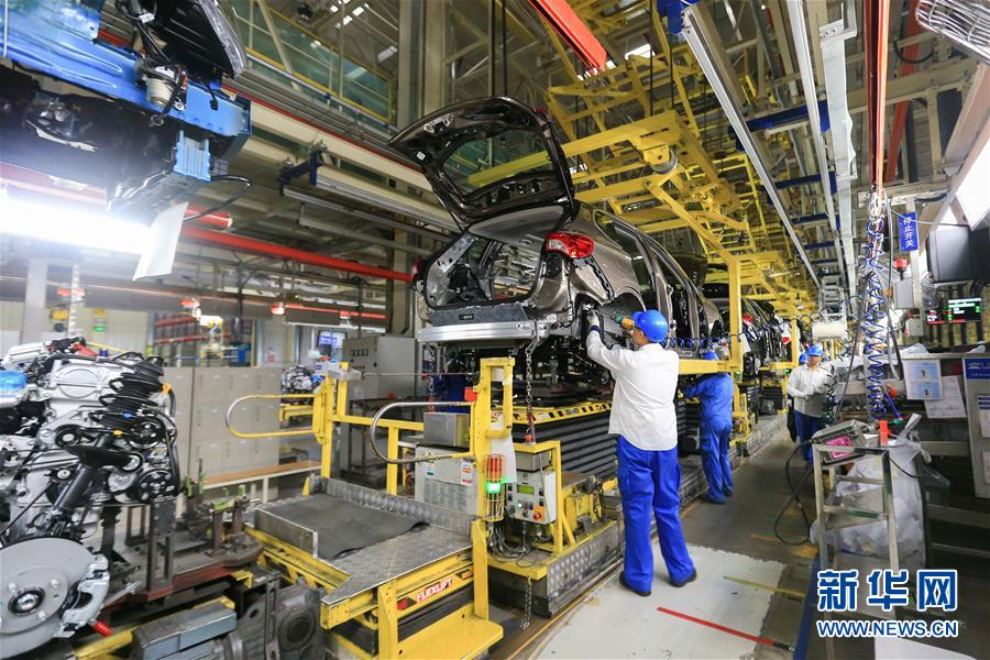 (百城百縣百企調研行·圖文互動)(4)“藍鯨1號”從這里駛出——山東煙臺崛起制造業高地