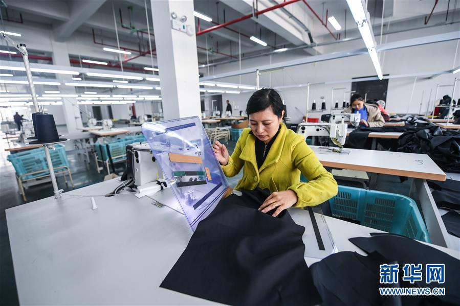 （慶祝改革開放40周年基層行&middot;鄉(xiāng)鎮(zhèn)篇&middot;圖文互動）（3）烏鎮(zhèn)40年：根里的靜與脈中的動