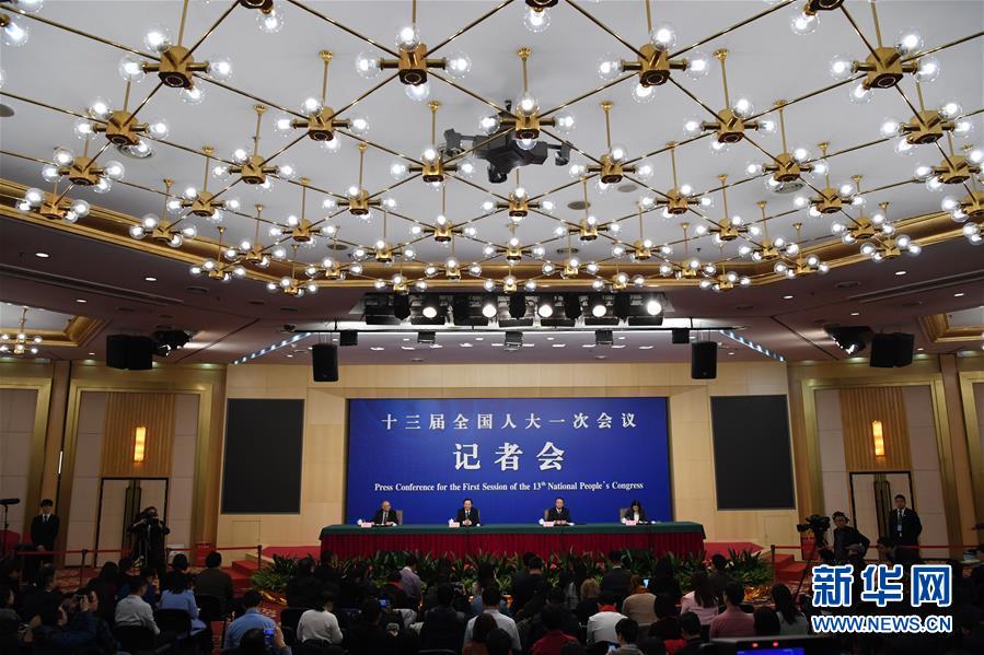 （兩會）（1）農業部部長韓長賦等就&ldquo;實施鄉村振興戰略 推動農業轉型升級&rdquo;答記者問