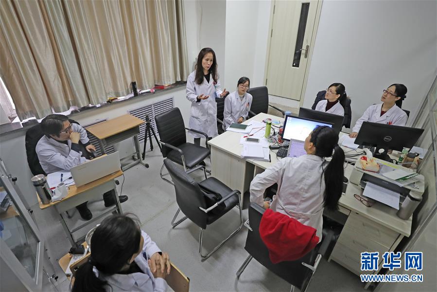 （兩會&middot;基層代表履職故事）（6）全國人大代表李潞：承載生命囑托 堅守醫生職責