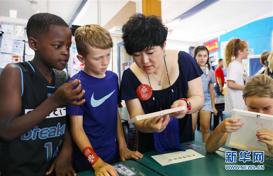 （兩會&middot;基層代表履職故事）（6）全國人大代表孫艷玲：做好非遺事業，讓古老技藝活起來