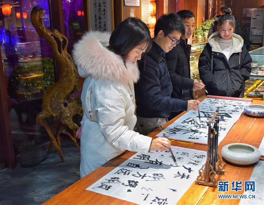 （在習近平新時代中國特色社會主義思想指引下&mdash;&mdash;新時代新作為新篇章&middot;圖文互動）（1）水綠相間看古都 古今輝映洛陽城