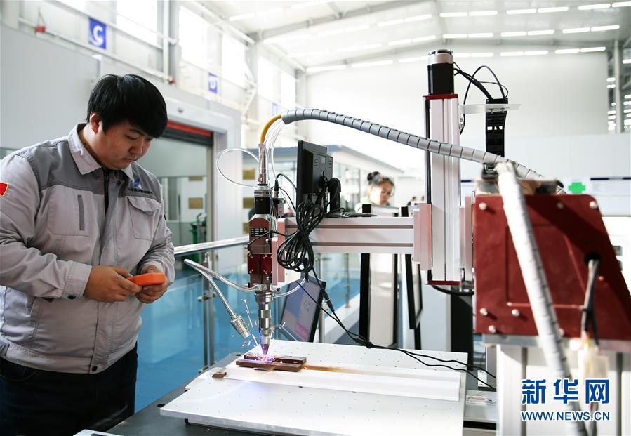 （新華全媒頭條&middot;圖文互動(dòng)）（5）聚焦高質(zhì)量，躍上新臺階&mdash;&mdash;新年開局看中國經(jīng)濟(jì)信心和潛力