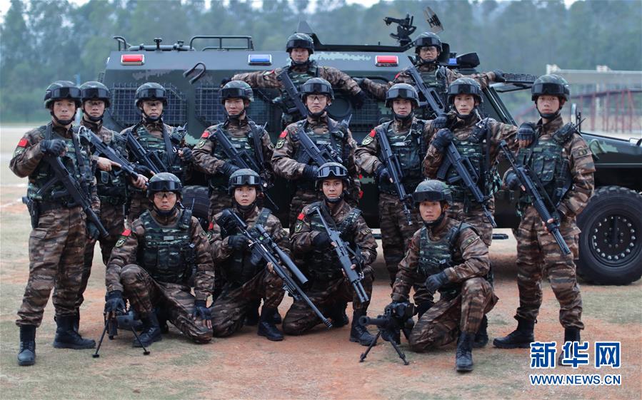 (新春走基層·圖文互動)(8)實戰(zhàn)化的“味道”——走進(jìn)武警雪豹突擊隊