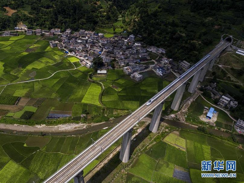 （新華全媒頭條&middot;圖文互動）（3）山鄉巨變&mdash;&mdash;來自貴州扶貧一線的報告