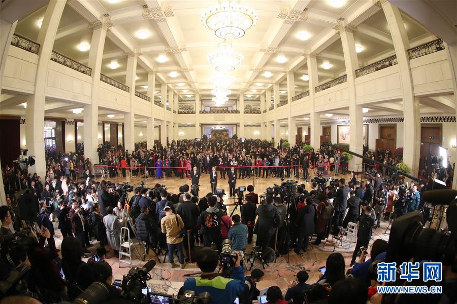 （新華全媒頭條&middot;兩會特別報道&middot;圖文互動）（1）中國發展的明天一定更美好&mdash;&mdash;從全國兩會看奮進中國的發展信心