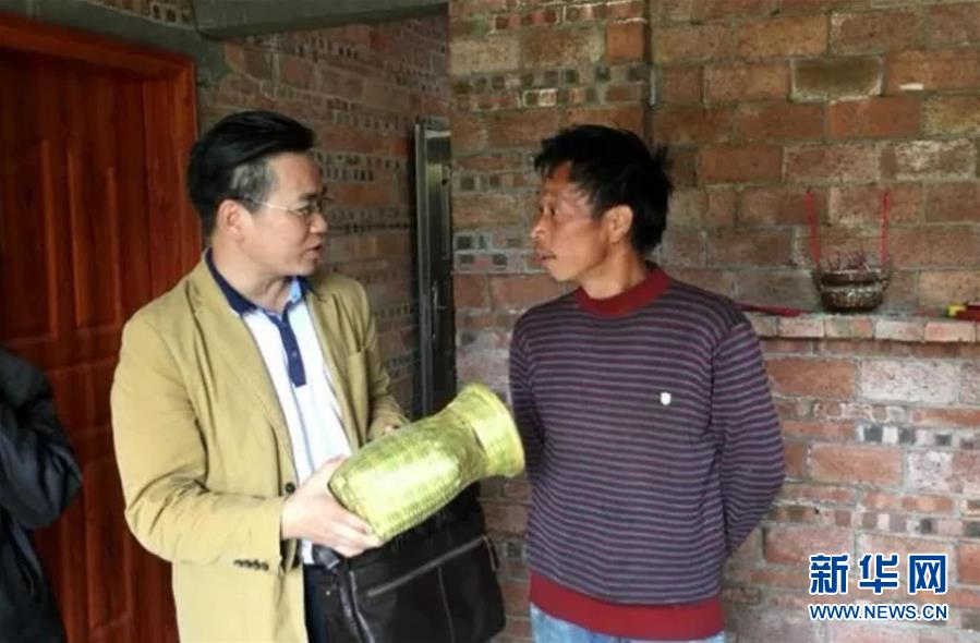 (新華全媒頭條·圖文互動(dòng))(9)以生命赴使命 用熱血鑄忠魂——記犧牲在脫貧攻堅(jiān)戰(zhàn)場上的英雄們