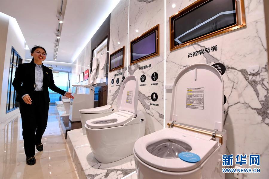 （在習近平新時代中國特色社會主義思想指引下&mdash;&mdash;新時代新作為新篇章&middot;圖文互動）（1）國際范兒&middot;科技范兒&middot;綠色范兒&mdash;&mdash;傳統制造業嶄露&ldquo;新面孔&rdquo;