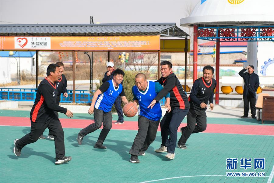 （壯麗70年&middot;奮斗新時代&middot;圖文互動）（5）情同一家，守望相助，共奔小康&mdash;&mdash;內(nèi)蒙古興安盟巴彥敖包嘎查民族團(tuán)結(jié)見聞