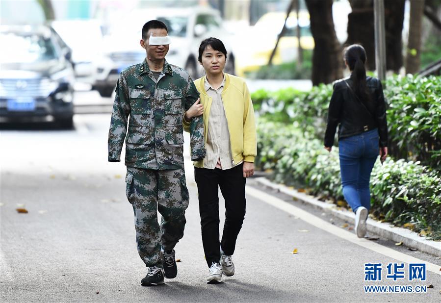 （時代先鋒&middot;圖文互動）（6）新時代最可愛的人&mdash;&mdash;記陸軍某掃雷排爆大隊英雄戰(zhàn)士杜富國