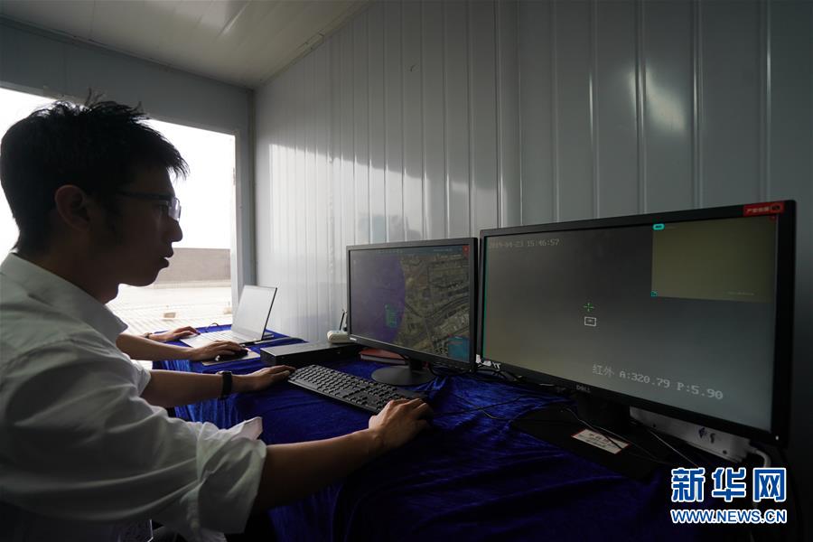 （新華全媒頭條&middot;壯麗70年&middot;奮斗新時(shí)代&middot;圖文互動(dòng)）（4）鑄就&ldquo;大國(guó)之眼&rdquo;&mdash;&mdash;來(lái)自中國(guó)雷達(dá)工業(yè)發(fā)源地中國(guó)電科第14研究所的蹲點(diǎn)報(bào)告