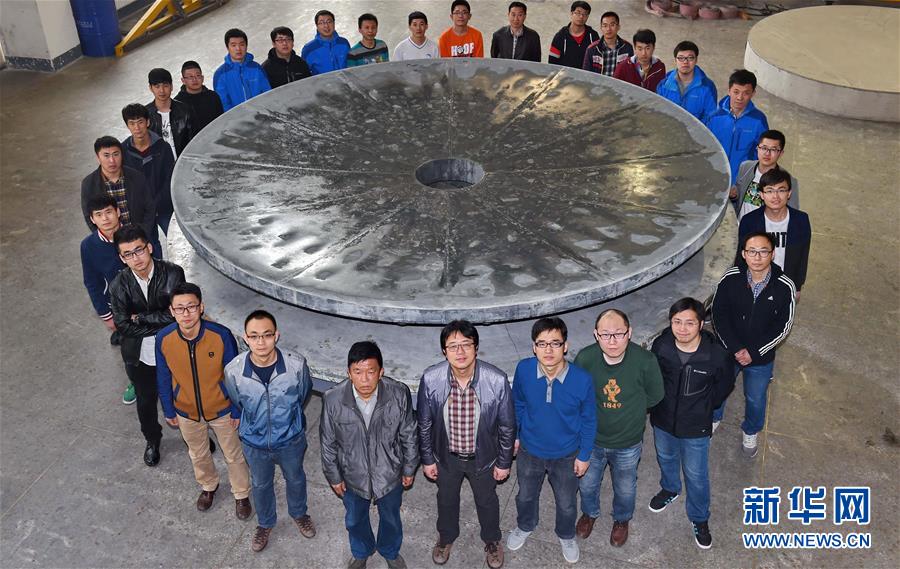 （新華全媒頭條&middot;圖文互動）（7）追光者&mdash;&mdash;&ldquo;長光人&rdquo;的報國故事 