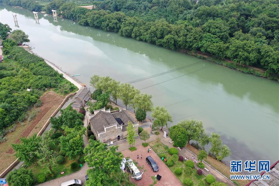 (壯麗70年·奮斗新時代——記者再走長征路·圖文互動)(1)歷盡苦難而淬火成鋼——紅軍為什么能沖出絕境?