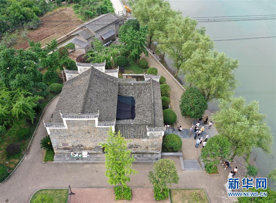 (壯麗70年·奮斗新時代——記者再走長征路·圖文互動)(3)歷盡苦難而淬火成鋼——紅軍為什么能沖出絕境?