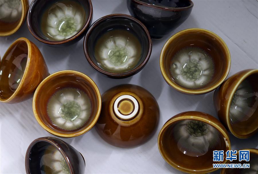 （愛國情 奮斗者&middot;圖文互動）（1）池建義團隊：把論文寫在產(chǎn)品上