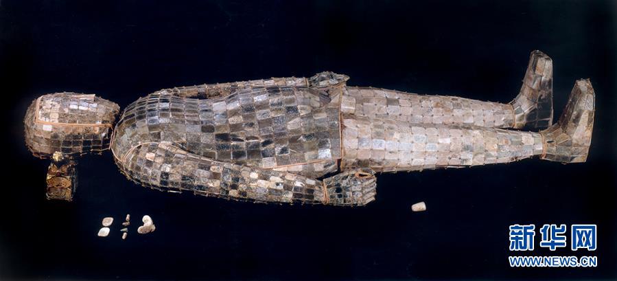 （新華調(diào)查&middot;新中國(guó)考古重大發(fā)現(xiàn)&middot;圖文互動(dòng)）（6）滿城漢墓：點(diǎn)一盞長(zhǎng)信宮燈，看不盡金縷玉衣