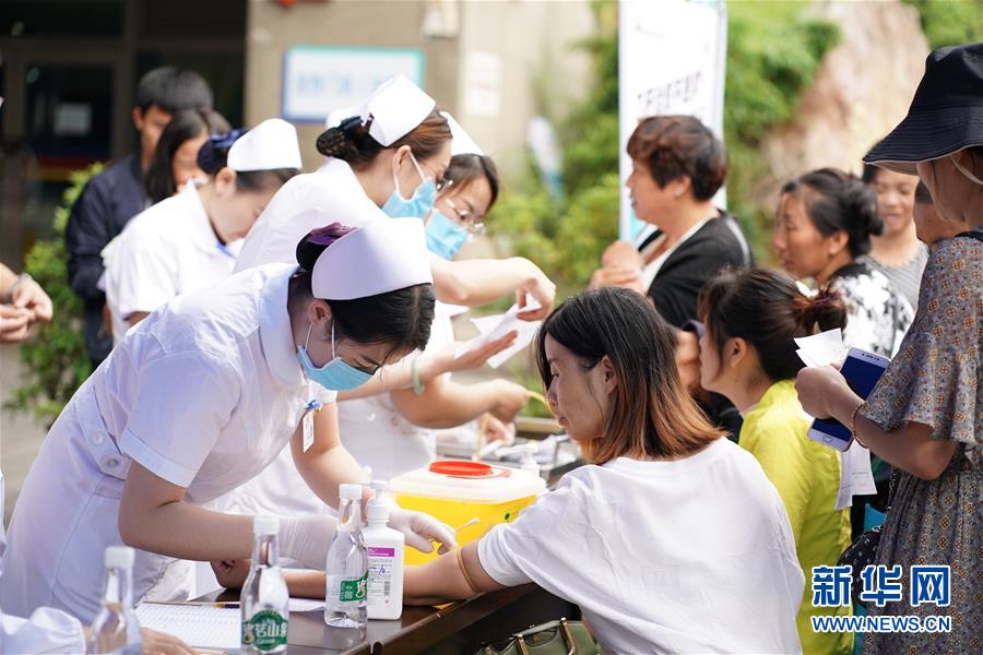 （壯麗70年&middot;奮斗新時代&mdash;&mdash;共和國發展成就巡禮&middot;圖文互動）（10）人民至上的生動實踐&mdash;&mdash;共和國民生發展成就巡禮