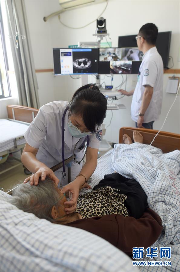 （&ldquo;中國面貌&rdquo;系列述評&middot;圖文互動）（1）健康中國&mdash;&mdash;70年中國面貌變遷述評之七