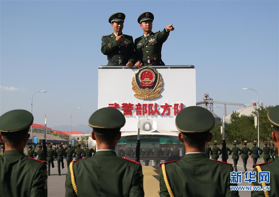 （圖文互動）（1）一對&ldquo;閱兵搭檔&rdquo;的20年&ldquo;閱兵情&rdquo;