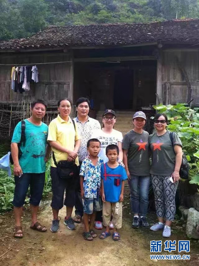 （圖文互動(dòng)）（2）&ldquo;擔(dān)起山里娃沉甸甸的夢(mèng)想&rdquo;&mdash;&mdash;記廣西大石山區(qū)小學(xué)教師蒙曉梅