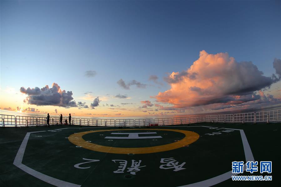 （&ldquo;雪龍&rdquo;探南極&middot;圖文互動）（2）特稿：從長城站到羅斯海新站&mdash;&mdash;中國前35次南極考察回眸