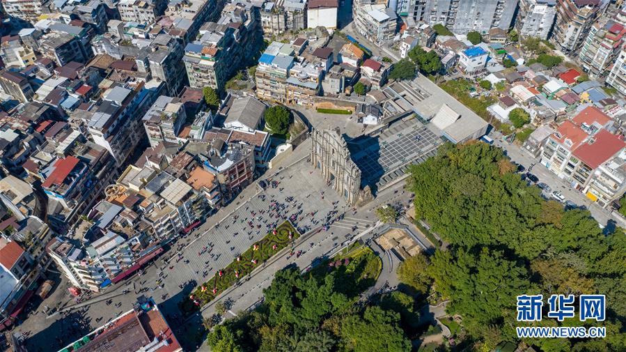 （澳門(mén)回歸20周年&middot;新華全媒頭條&middot;圖文互動(dòng)）（5）回歸20年，南海明珠綻放璀璨光芒&mdash;&mdash;澳門(mén)特色&ldquo;一國(guó)兩制&rdquo;成功實(shí)踐紀(jì)實(shí)